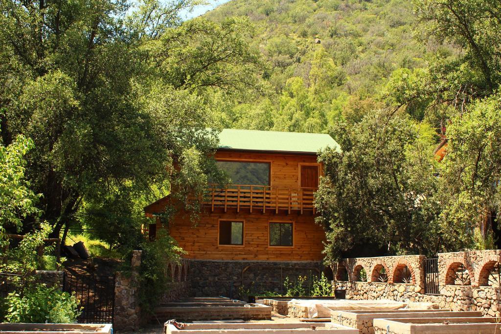 La Petite France Hotel San Jose de Maipo Exterior photo